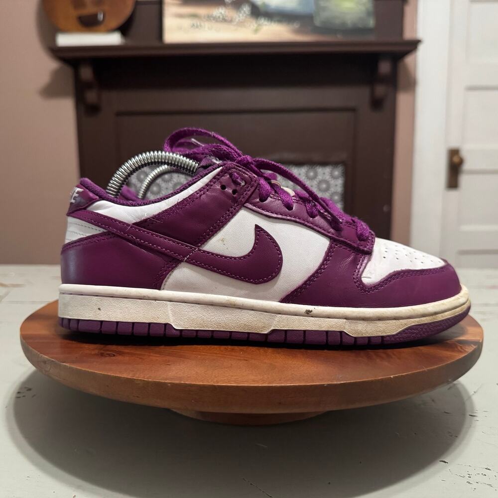 Nike Dunk Low GS Size 6.5Y Viotech Purple Gum Sneaker Shoes FB9109-110